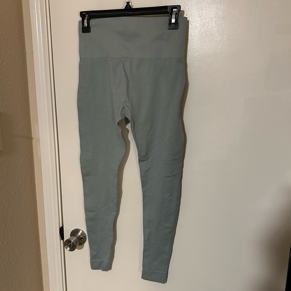 Medium set active leggings - Picture 3 of 3